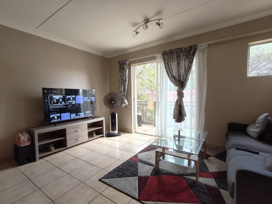 2 Bedroom Property for Sale in Geelhoutpark North West